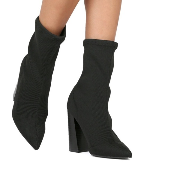 Wild Diva • Black sock chunky heel ankle boots - Picture 3 of 8